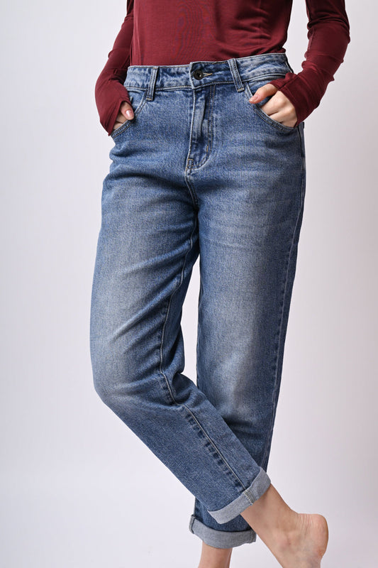 Jeans baggy con risvolto